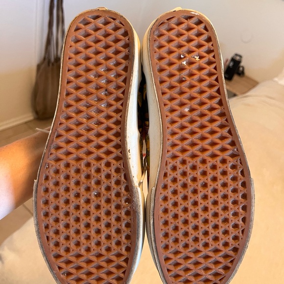 Vintage Beatles Yellow Submarine Vans - Picture 7 of 9